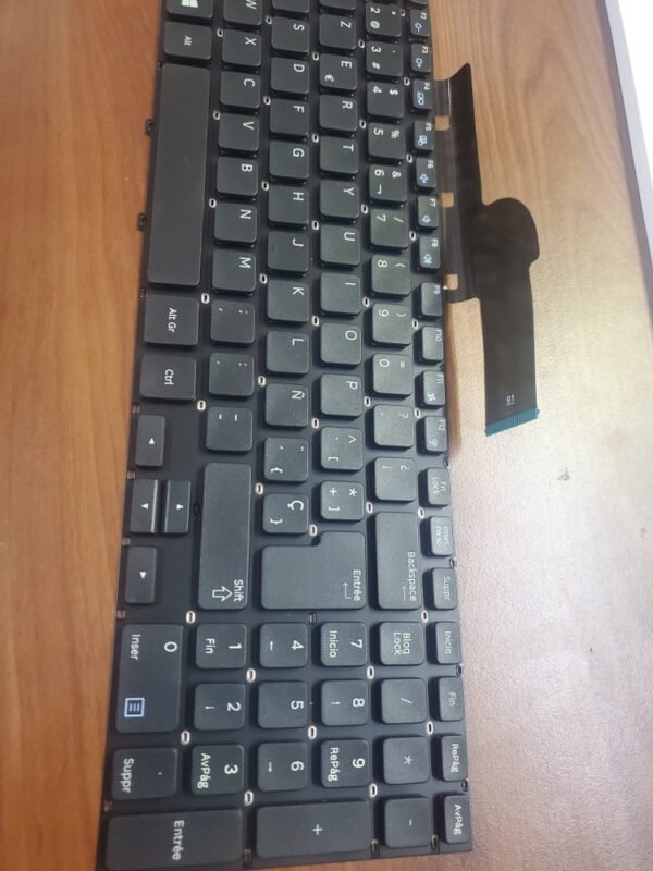 Teclado Samsung 300e4a 300v4a Np300 305e4a 305v4an - Imagen 4