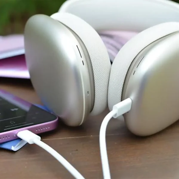 Audífonos AirPods Max Blanco con diseño elegante y sonido potente