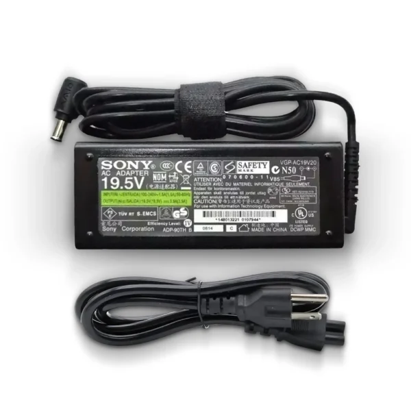 cargador Sony original 19.5V 3.9A para laptops VAIO
