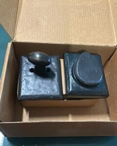 Cerradura de cerrojo rectangular de bronce macizo - Bronce oscuro