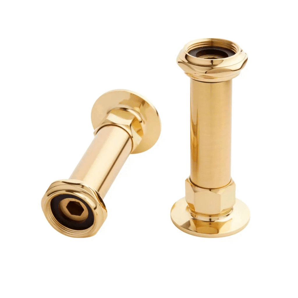 Acople Decorativo para Suministro de Agua – Acabado Dorado Pulido